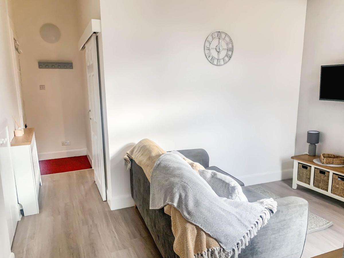 The Rosebery Retreat By The Castle 1-Bed Apartment 인버네스 외부 사진