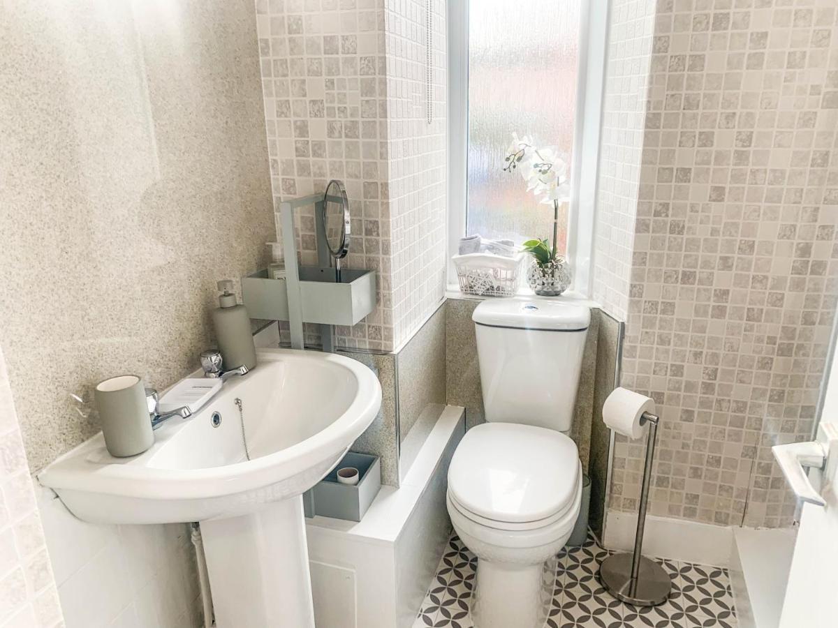 The Rosebery Retreat By The Castle 1-Bed Apartment 인버네스 외부 사진