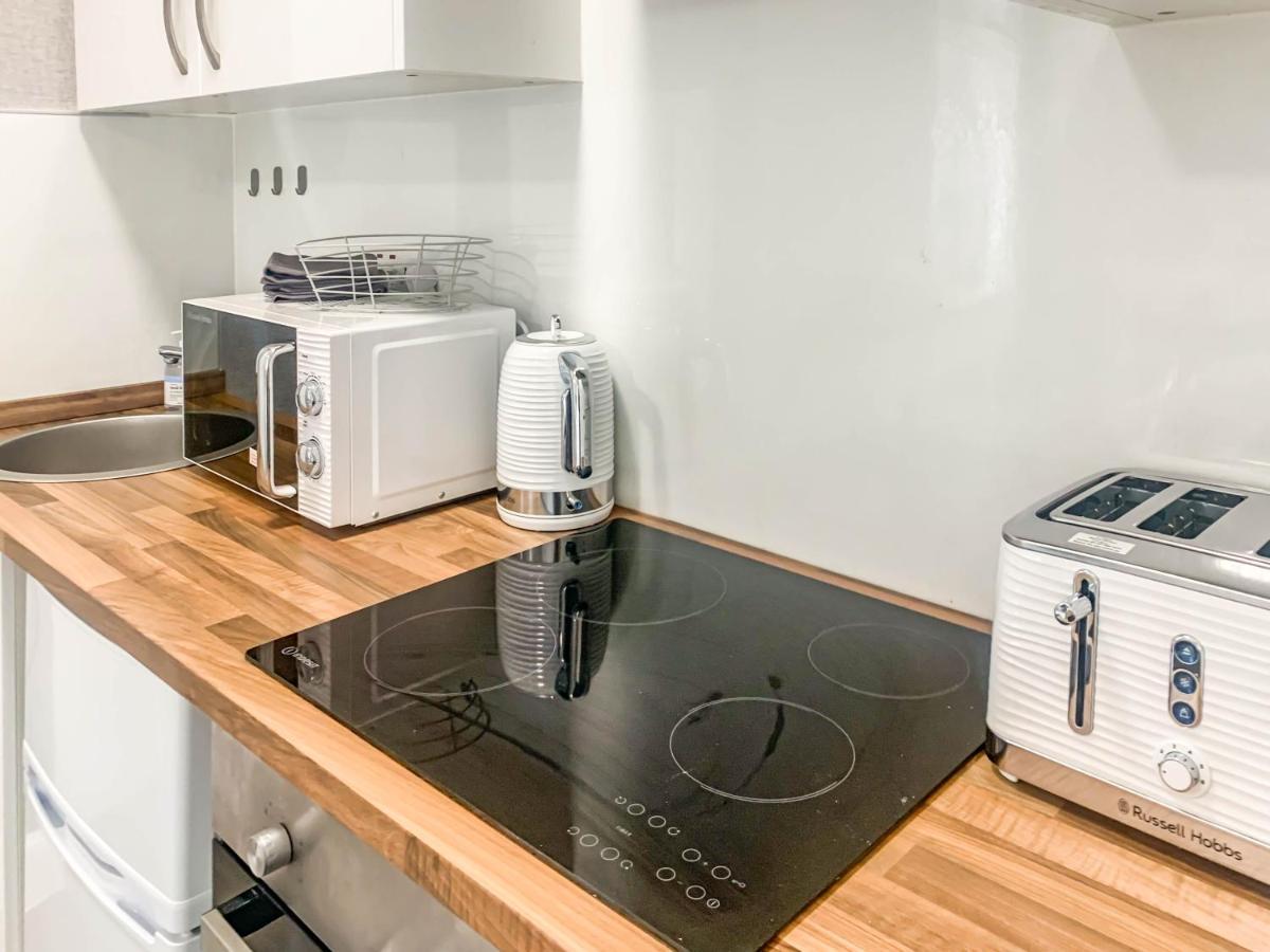 The Rosebery Retreat By The Castle 1-Bed Apartment 인버네스 외부 사진